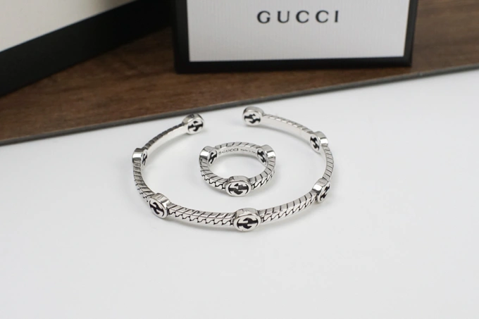 Sustainable Gucci Bracelets 244953