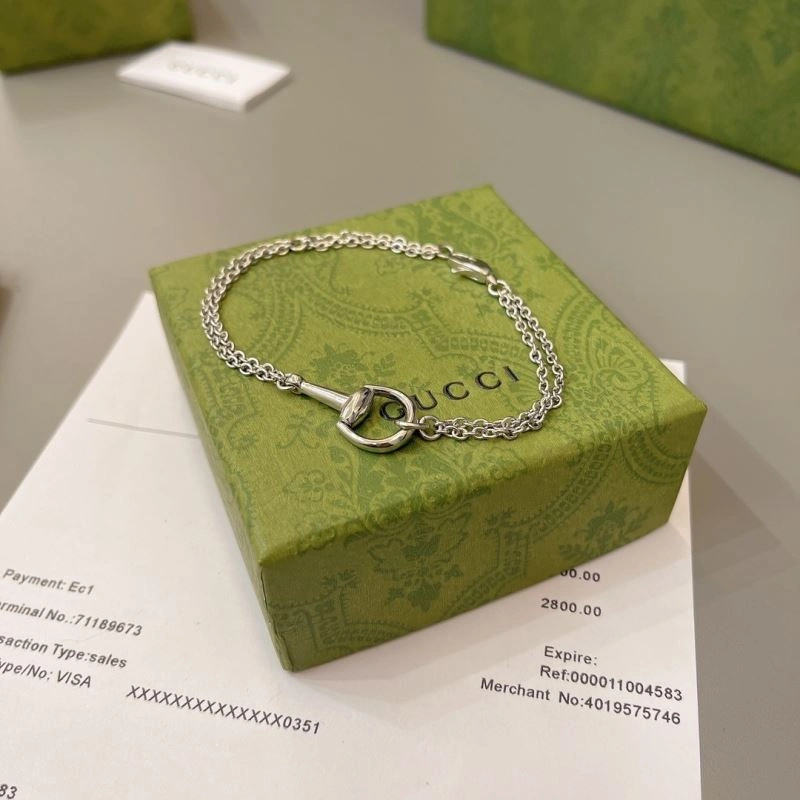 Lightweight Gucci Bracelets 244916