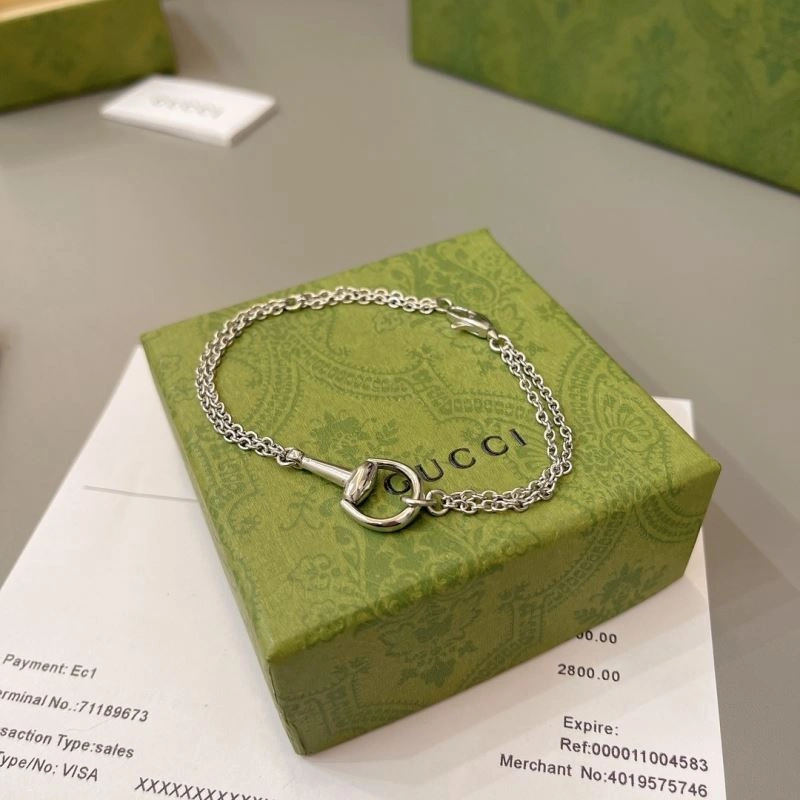 Lightweight Gucci Bracelets 244916
