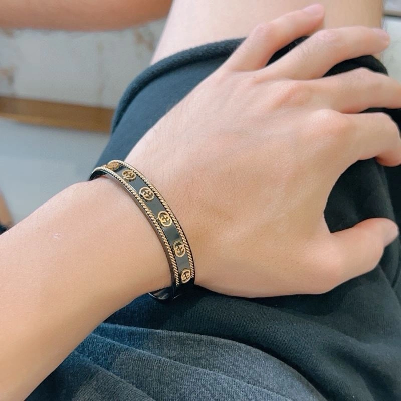WeatherProof Gucci Bracelets 244910