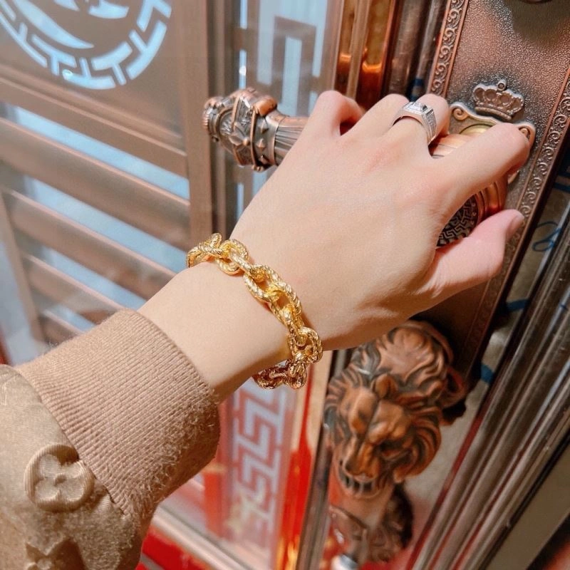 Unique Gucci Bracelets 244892
