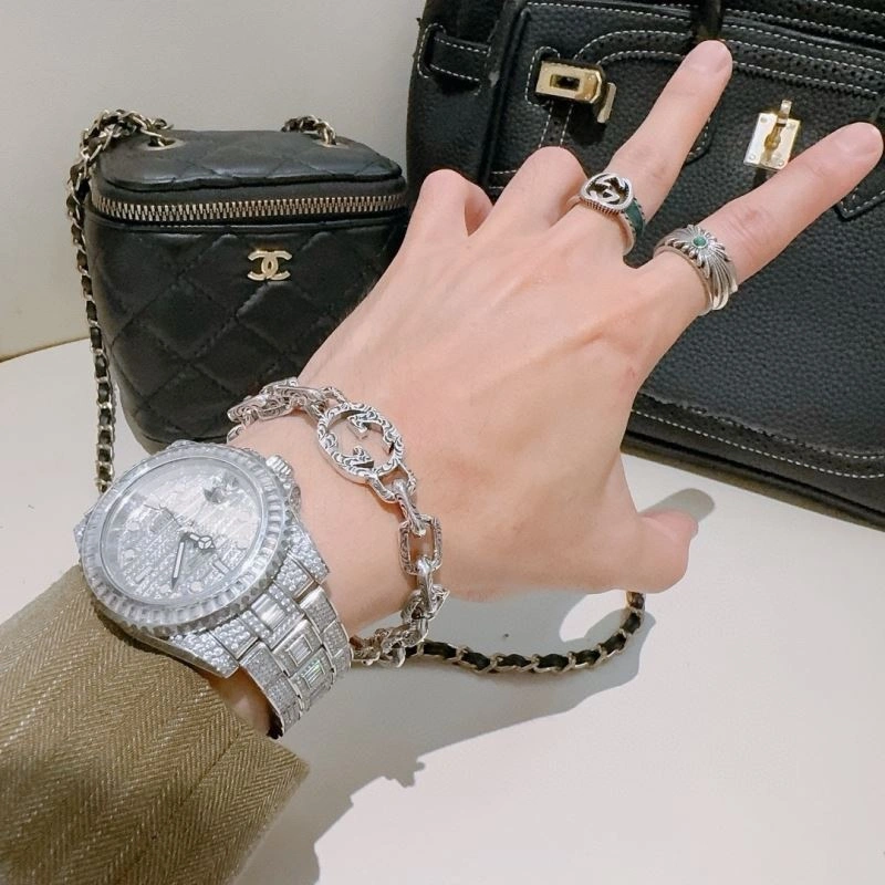 Modern Gucci Bracelets 244854