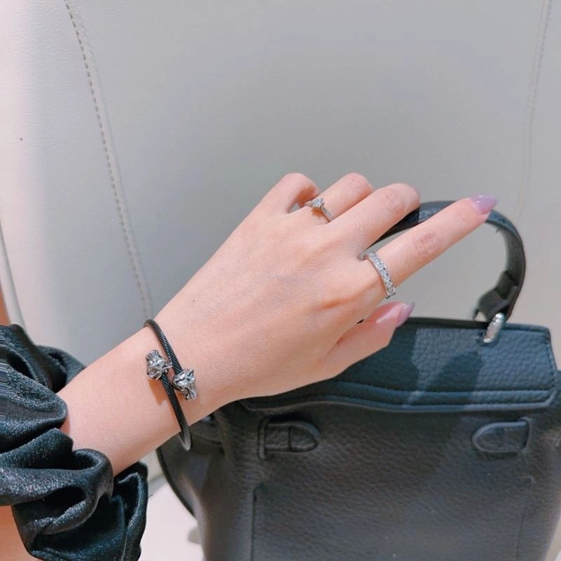 FashionForward Gucci Bracelets 244860