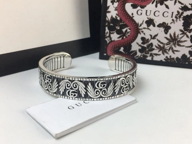 SmoothTexture Gucci Bracelets 244643