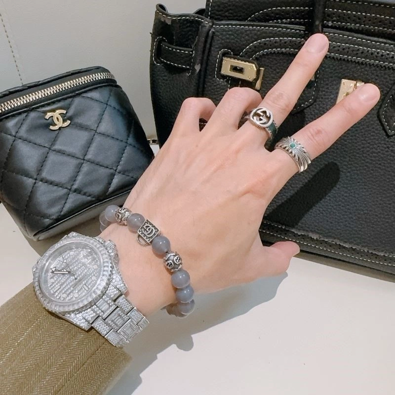 Flexible Gucci Bracelets 244596