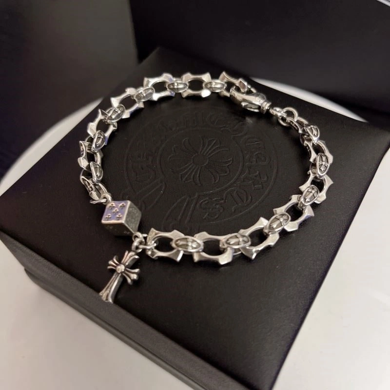 RelaxedFit Gucci Bracelets 244626