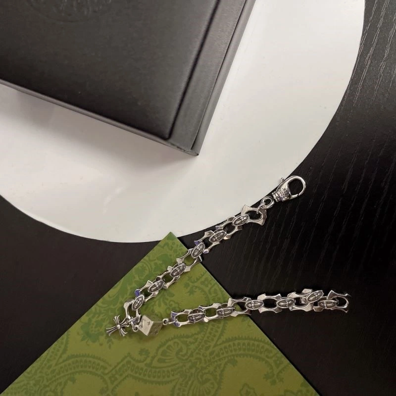 RelaxedFit Gucci Bracelets 244626