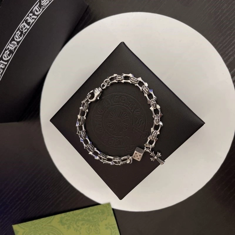 RelaxedFit Gucci Bracelets 244626