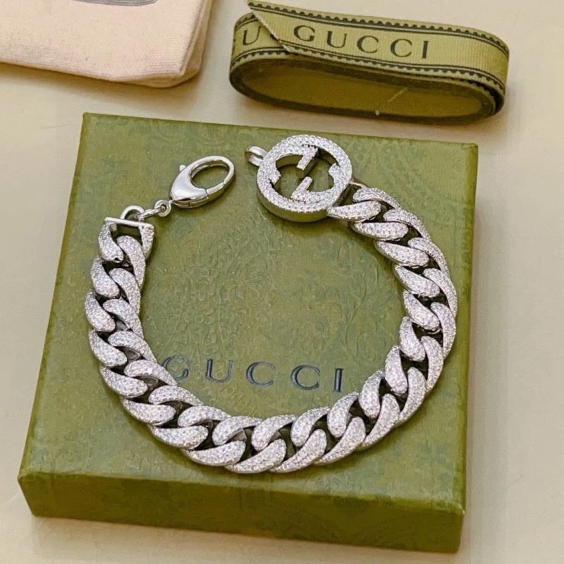 ModernLook Gucci Bracelets 244616