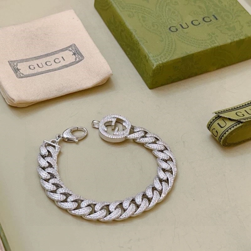 ModernLook Gucci Bracelets 244616