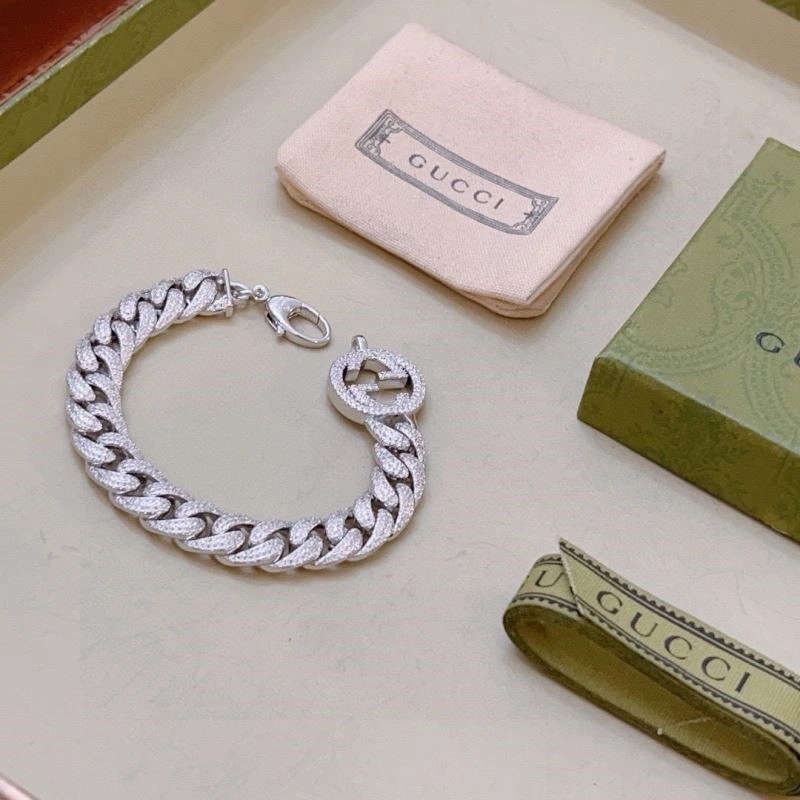 ModernLook Gucci Bracelets 244616