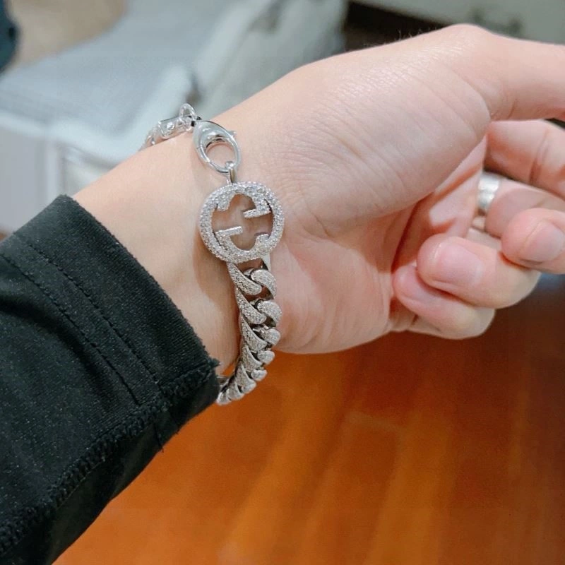 ModernLook Gucci Bracelets 244616