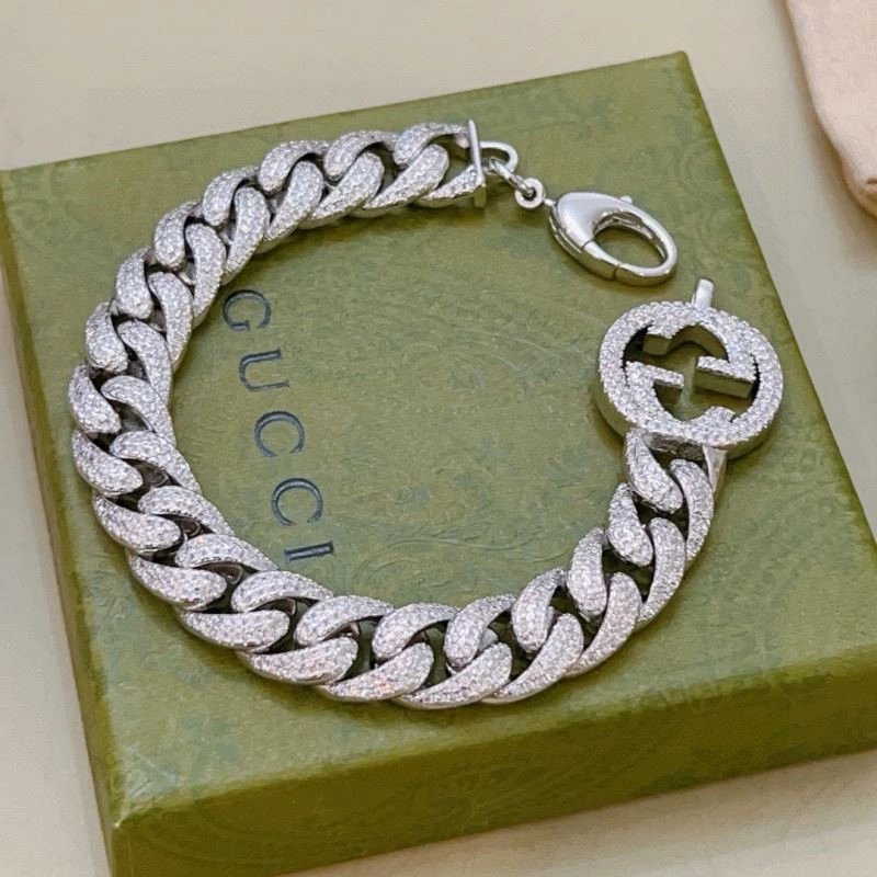 ModernLook Gucci Bracelets 244616