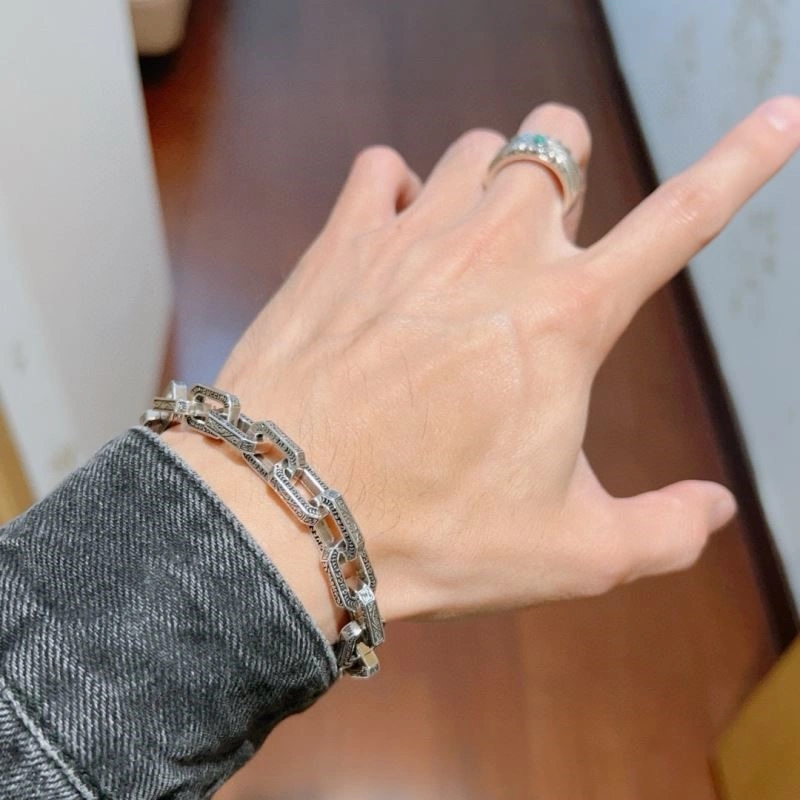 Lightweight Gucci Bracelets 244614