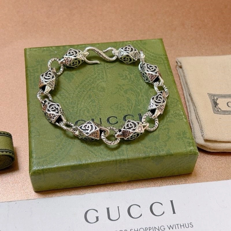 Gucci Bracelets Stylish 244424