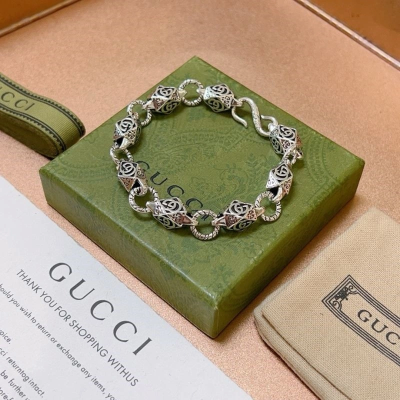 Gucci Bracelets Stylish 244424