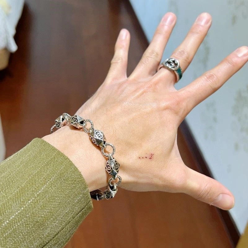 Gucci Bracelets Stylish 244424