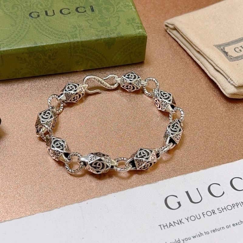 Gucci Bracelets Stylish 244424