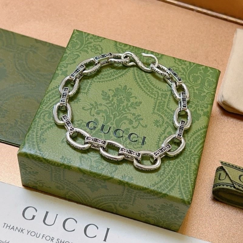 Modern Gucci Bracelets 244423