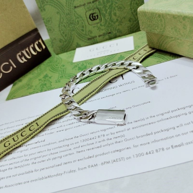 Contemporary Gucci Bracelets 244417