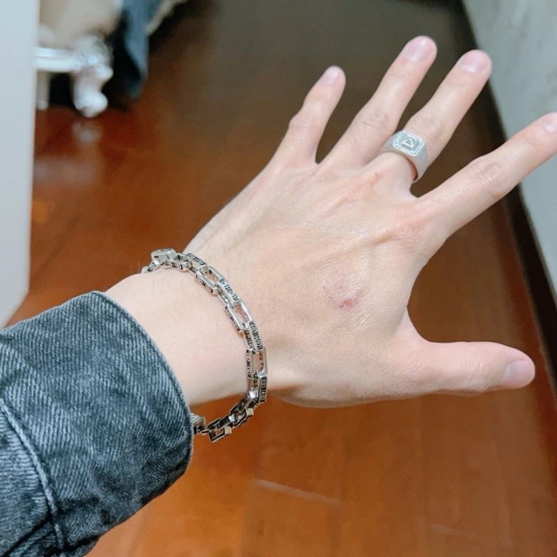Gucci Bracelets UrbanStyle 244407
