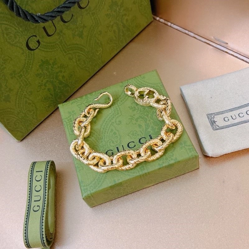 Gucci Bracelets Elegant 244410