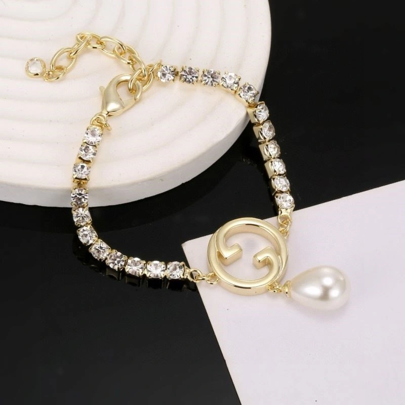 Tailored Gucci Bracelets 244389