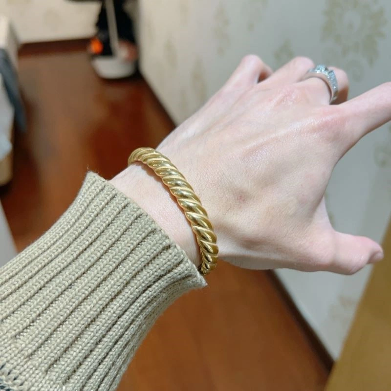 Soft Gucci Bracelets 244361