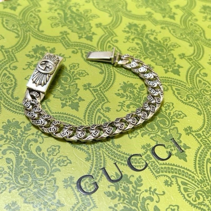 EyeCatching Gucci Bracelets 244358