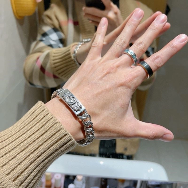 EyeCatching Gucci Bracelets 244358