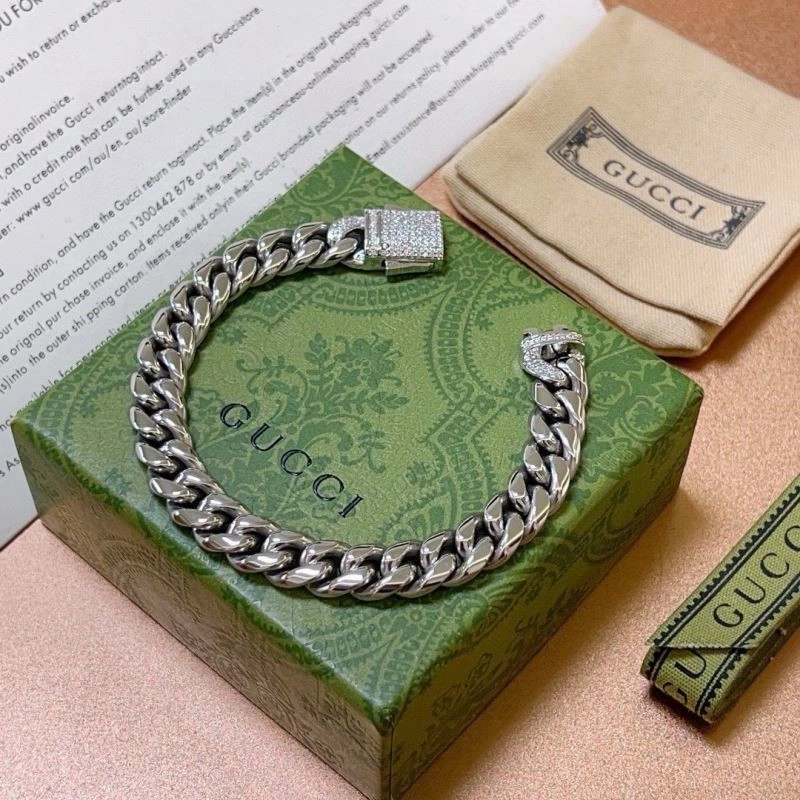 RelaxedFit Gucci Bracelets 244366
