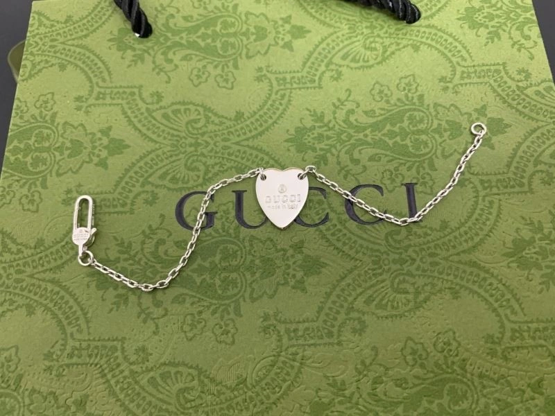 Seasonal Gucci Bracelets 244198