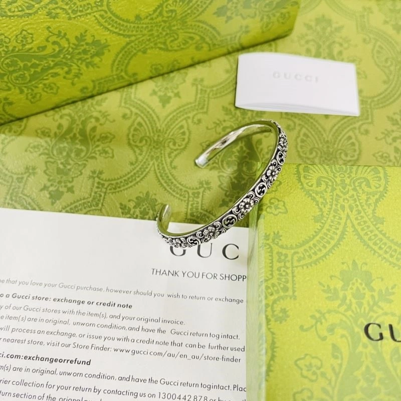 Comfortable Gucci Bracelets 244175