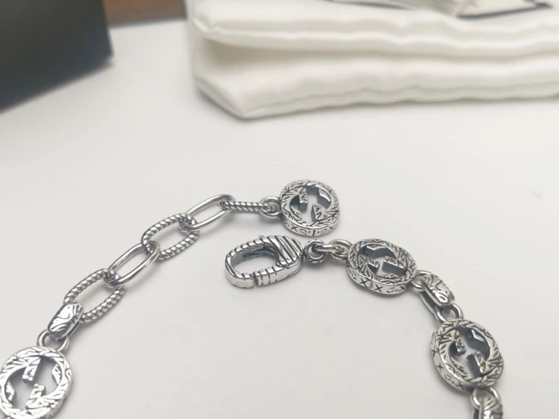 ComfortFit Gucci Bracelets 244171