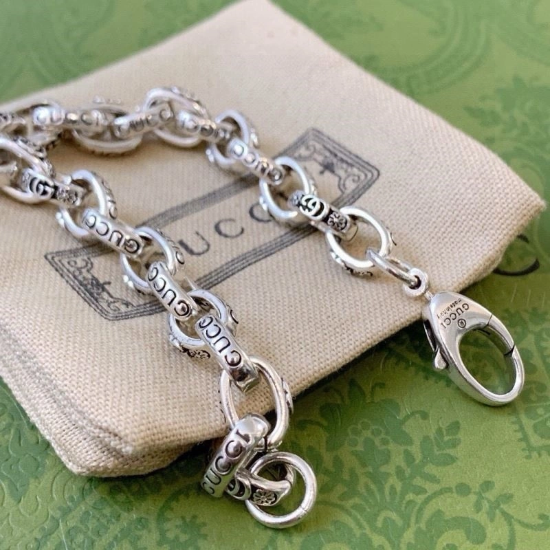 Minimalist Gucci Bracelets 244167