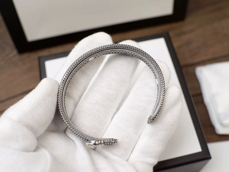 Timeless Gucci Bracelets 244149