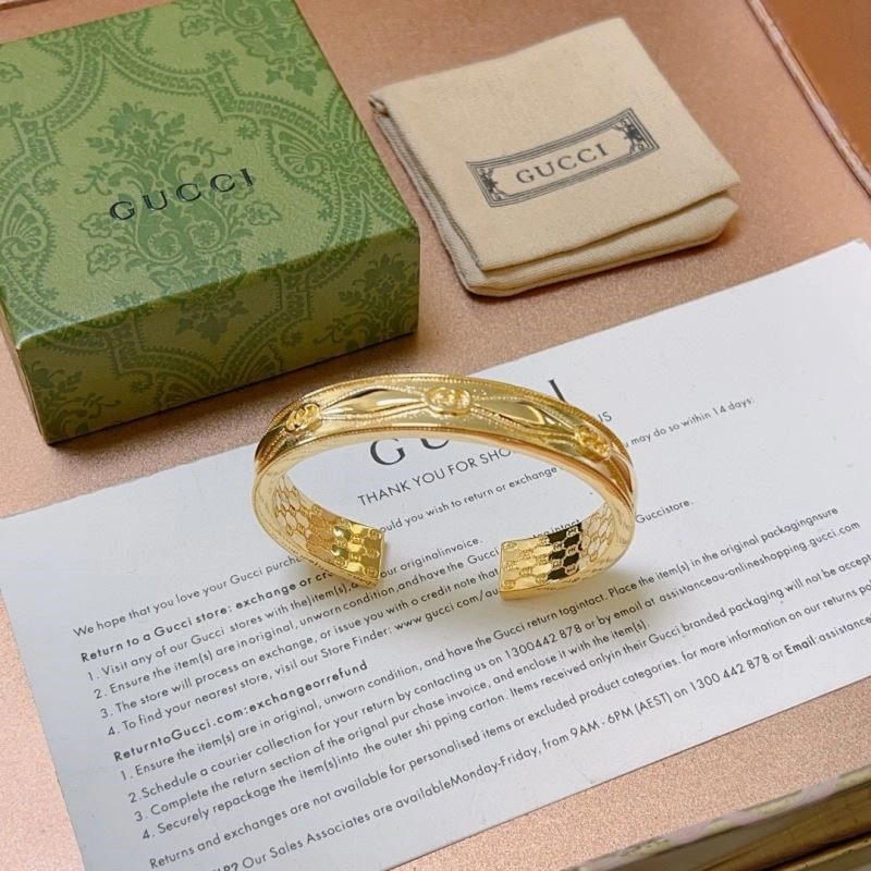 TravelReady Gucci Bracelets 244141