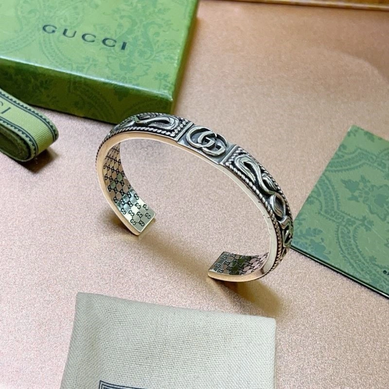 Resilient Gucci Bracelets 244133