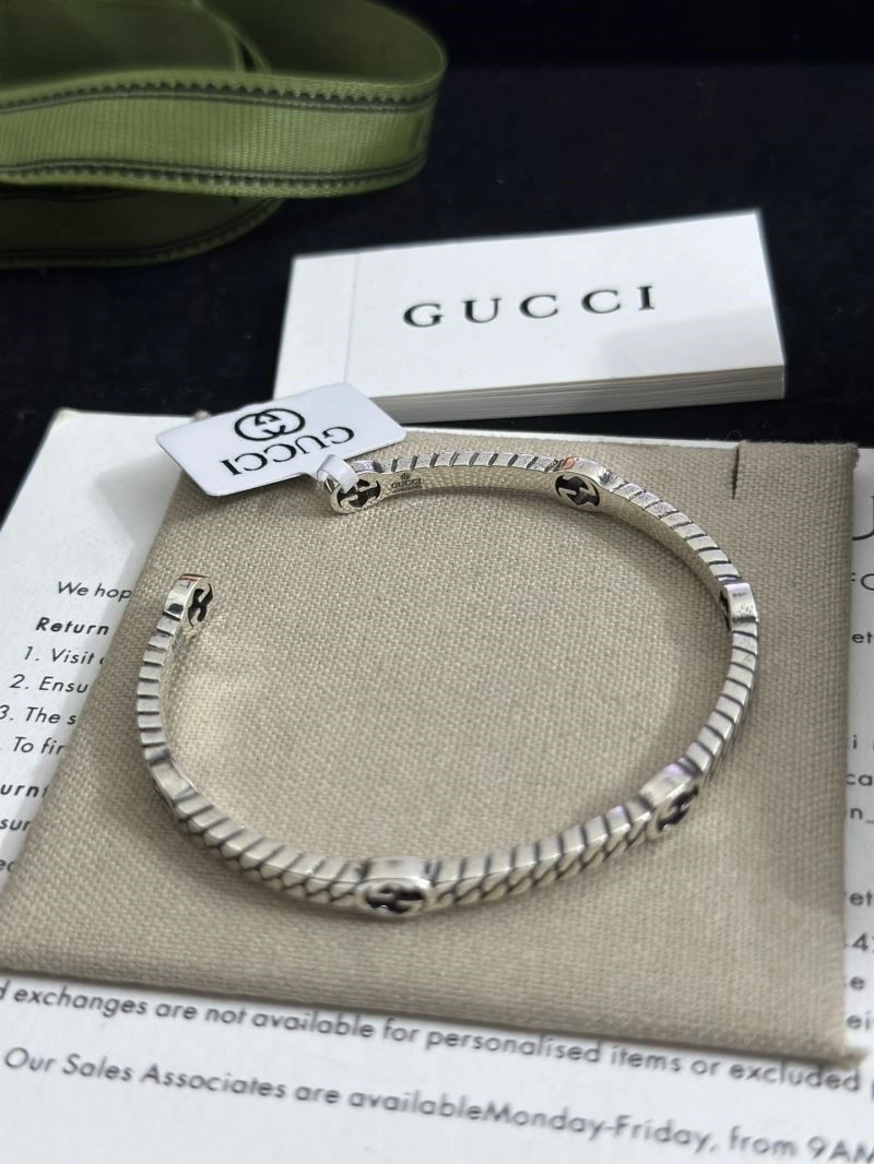 Gucci Bracelets SmartChoice 244103