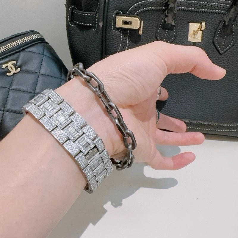 Gucci Bracelets UrbanChic 244093