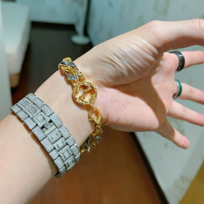 FlexibleFit Gucci Bracelets 244090