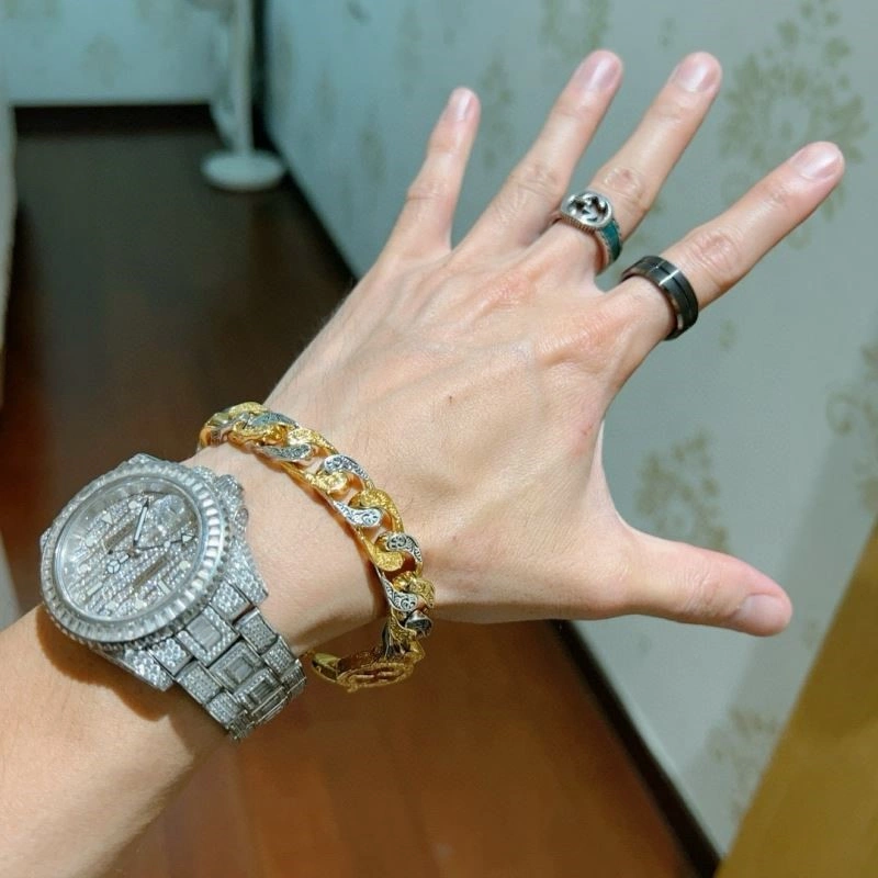 FlexibleFit Gucci Bracelets 244090