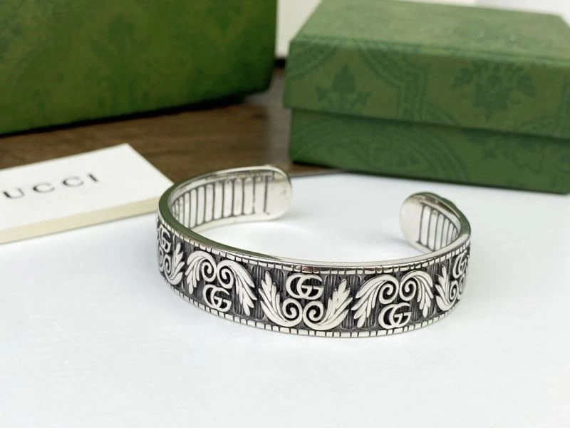 Gucci Bracelets UrbanChic 243904