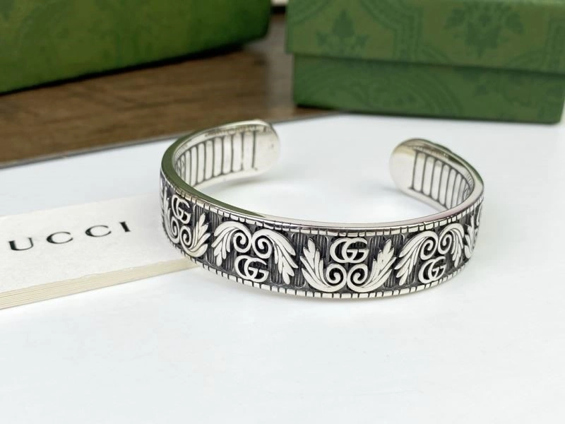 Gucci Bracelets UrbanChic 243904