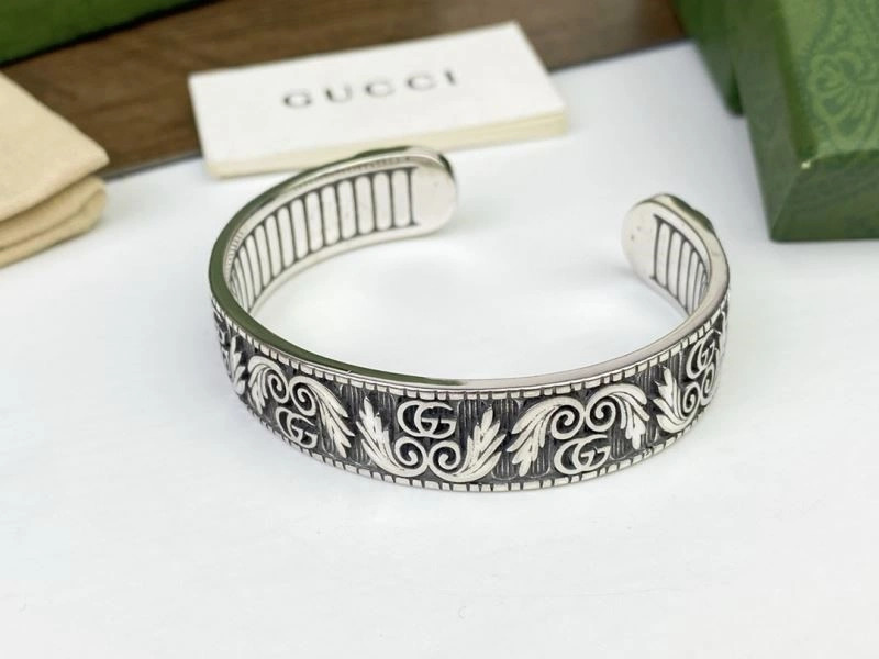 Gucci Bracelets UrbanChic 243904
