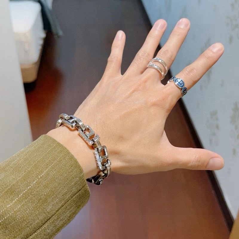 SmartChoice Gucci Bracelets 243915