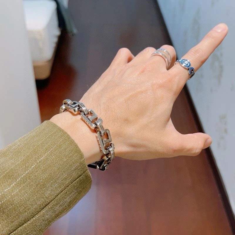 SmartChoice Gucci Bracelets 243915