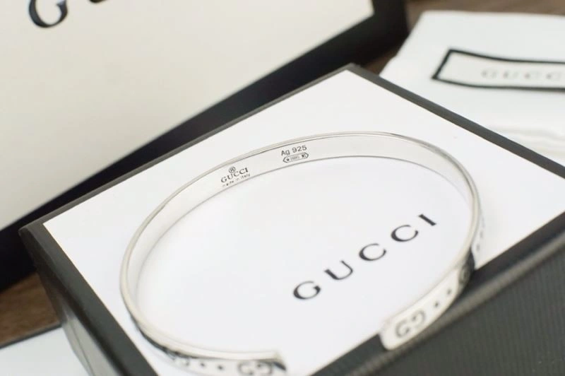 Gucci Bracelets Elegant 243891