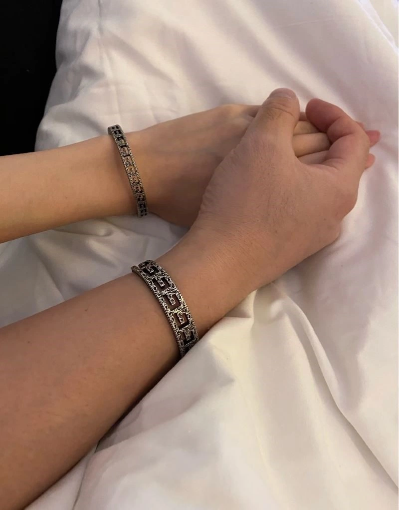 WrinkleFree Gucci Bracelets 243892
