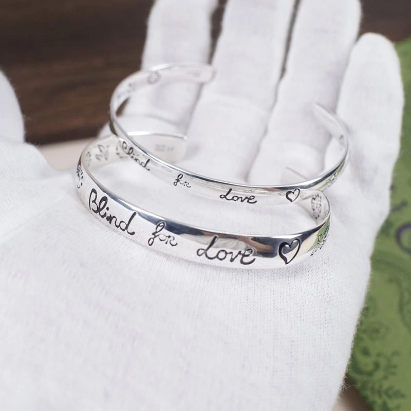 Elegant Gucci Bracelets 243882